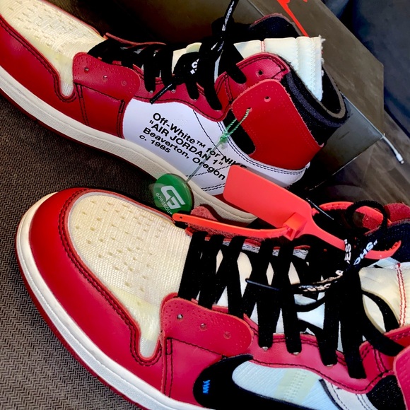 Off White-Nike Air Jordan 1’s - Picture 3 of 3